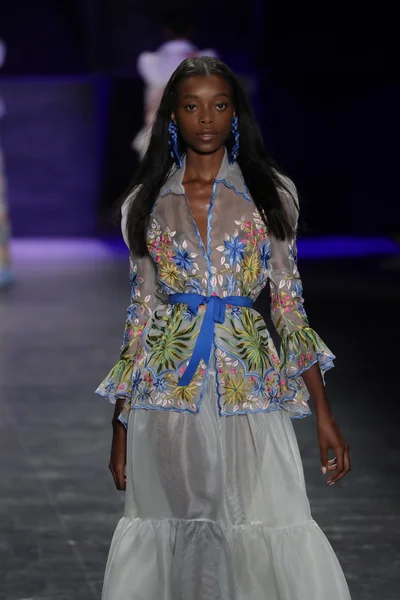 Desfile de moda Naeem Khan — Foto de Stock