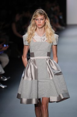 Bibhu Mohapatra defile