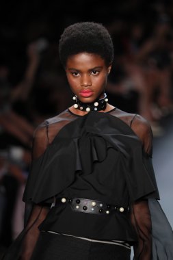 Bibhu Mohapatra defile