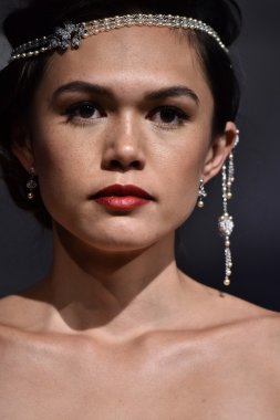 Anne Mavna Sonbahar 2017 Gelinlik koleksiyonu gösterisi