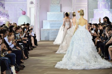 Ines Di Santo sonbahar 2017 Gelin Koleksiyonu gösteri