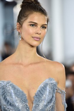 Ines Di Santo sonbahar 2017 Gelin Koleksiyonu gösteri 
