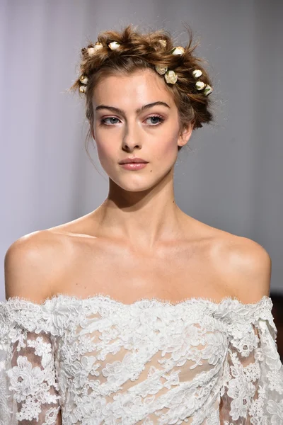 Reem Acra Automne 2017 Mariage collection spectacle — Photo