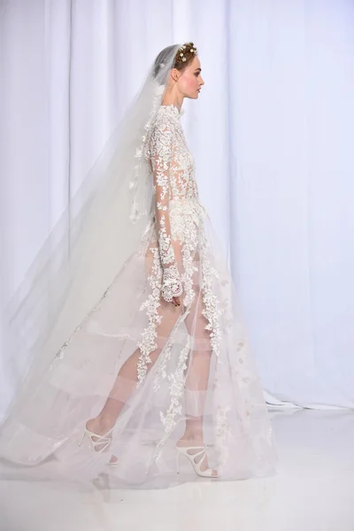 Reem Acra najaar 2017 Bridal collectie Toon — Stockfoto