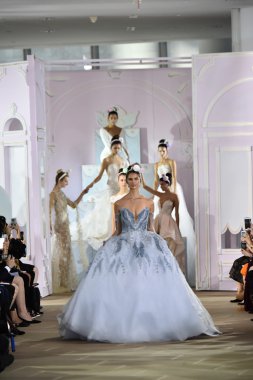 Ines Di Santo sonbahar 2017 Gelin Koleksiyonu gösteri