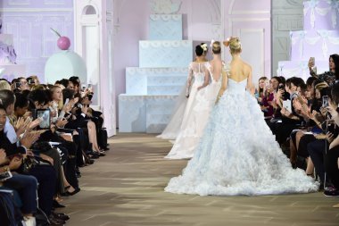 Ines Di Santo sonbahar 2017 Gelin Koleksiyonu gösteri