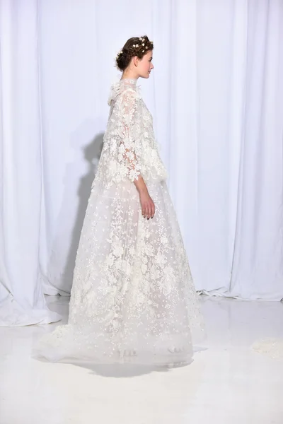 Reem Acra Automne 2017 Mariage collection spectacle — Photo