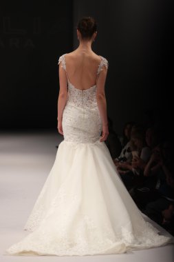 Milady Sonbahar Eve 2017 koleksiyon gösterisi