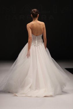 Milady Sonbahar Eve 2017 koleksiyon gösterisi