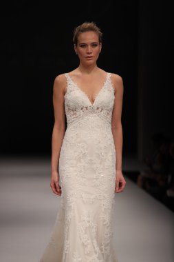 Milady Sonbahar Eve 2017 koleksiyon gösterisi