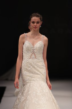 Milady Sonbahar Eve 2017 koleksiyon gösterisi