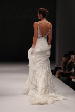 Milady Sonbahar Eve 2017 koleksiyon gösterisi