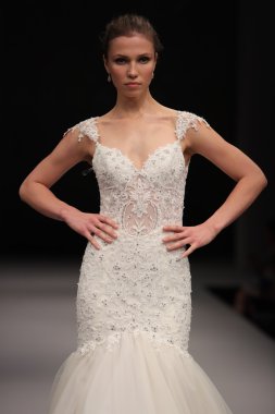 Milady Sonbahar Eve 2017 koleksiyon gösterisi