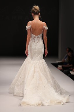 Milady Sonbahar Eve 2017 koleksiyon gösterisi