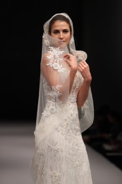 Milady Sonbahar Eve 2017 koleksiyon gösterisi