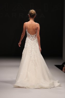 Milady Sonbahar Eve 2017 koleksiyon gösterisi