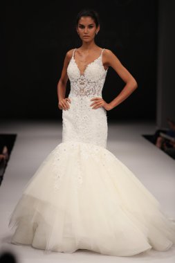 Milady Sonbahar Eve 2017 koleksiyon gösterisi