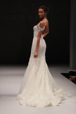 Milady Sonbahar Eve 2017 koleksiyon gösterisi