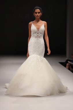 Milady Sonbahar Eve 2017 koleksiyon gösterisi