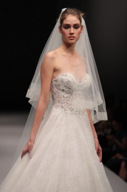  Milady Sonbahar Eve 2017 koleksiyon gösterisi