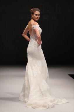  Milady Sonbahar Eve 2017 koleksiyon gösterisi