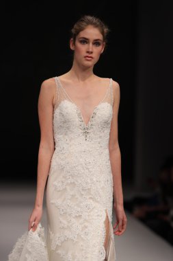  Milady Sonbahar Eve 2017 koleksiyon gösterisi