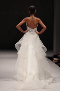  Milady Sonbahar Eve 2017 koleksiyon gösterisi