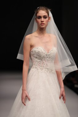  Milady Sonbahar Eve 2017 koleksiyon gösterisi