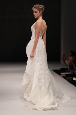  Milady Sonbahar Eve 2017 koleksiyon gösterisi