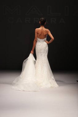  Milady Sonbahar Eve 2017 koleksiyon gösterisi