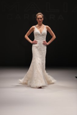  Milady Sonbahar Eve 2017 koleksiyon gösterisi