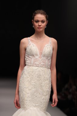  Milady Sonbahar Eve 2017 koleksiyon gösterisi