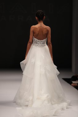  Milady Sonbahar Eve 2017 koleksiyon gösterisi