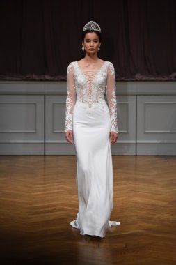 Alon Livne beyaz 2017 gelinlik koleksiyonu