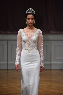 Alon Livne beyaz 2017 gelinlik koleksiyonu