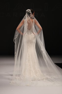  Milady Sonbahar Eve 2017 koleksiyon gösterisi