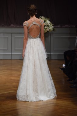 Alon Livne beyaz 2017 gelinlik koleksiyonu