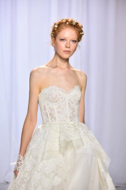 Reem Acra sonbahar 2017 Gelin Koleksiyonu
