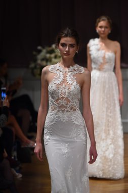 Alon Livne beyaz 2017 gelinlik koleksiyonu