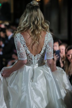 Julie Vino sonbahar 2017 koleksiyonu gösteri