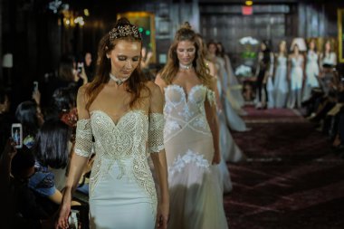 Julie Vino sonbahar 2017 koleksiyonu gösteri 