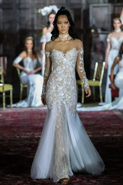  Julie Vino sonbahar 2017 koleksiyonu gösteri 