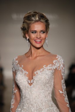 Allure Gelinlik Sonbahar 2017 Koleksiyonu