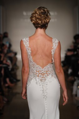 Allure Gelinlik Sonbahar 2017 Koleksiyonu