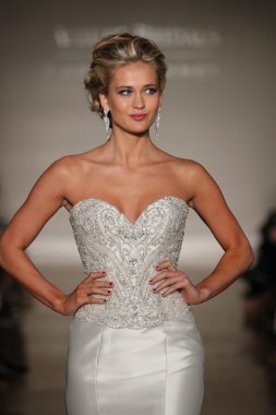 Allure Gelinlik Sonbahar 2017 Koleksiyonu