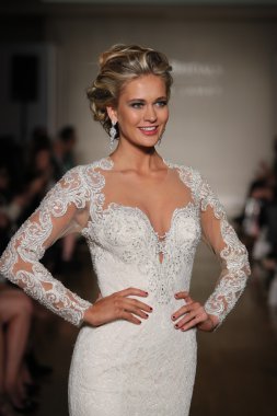 Allure Gelinlik Sonbahar 2017 Koleksiyonu 