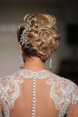 Allure Gelinlik Sonbahar 2017 Koleksiyonu 