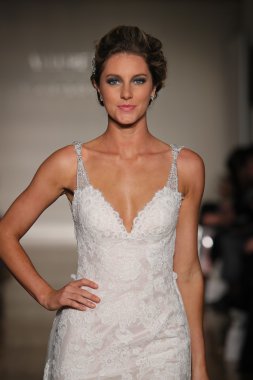 Allure Gelinlik Sonbahar 2017 Koleksiyonu 