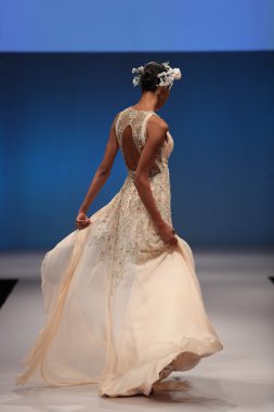 Anny Lin Sonbahar 2017 Gelin Koleksiyonu