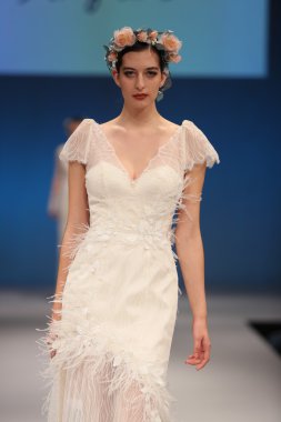 Anny Lin Sonbahar 2017 Gelin Koleksiyonu